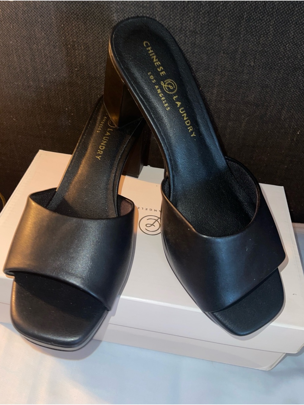 Chinese Laundry Black Square Toe Leather Block Heel Mules. Size 9